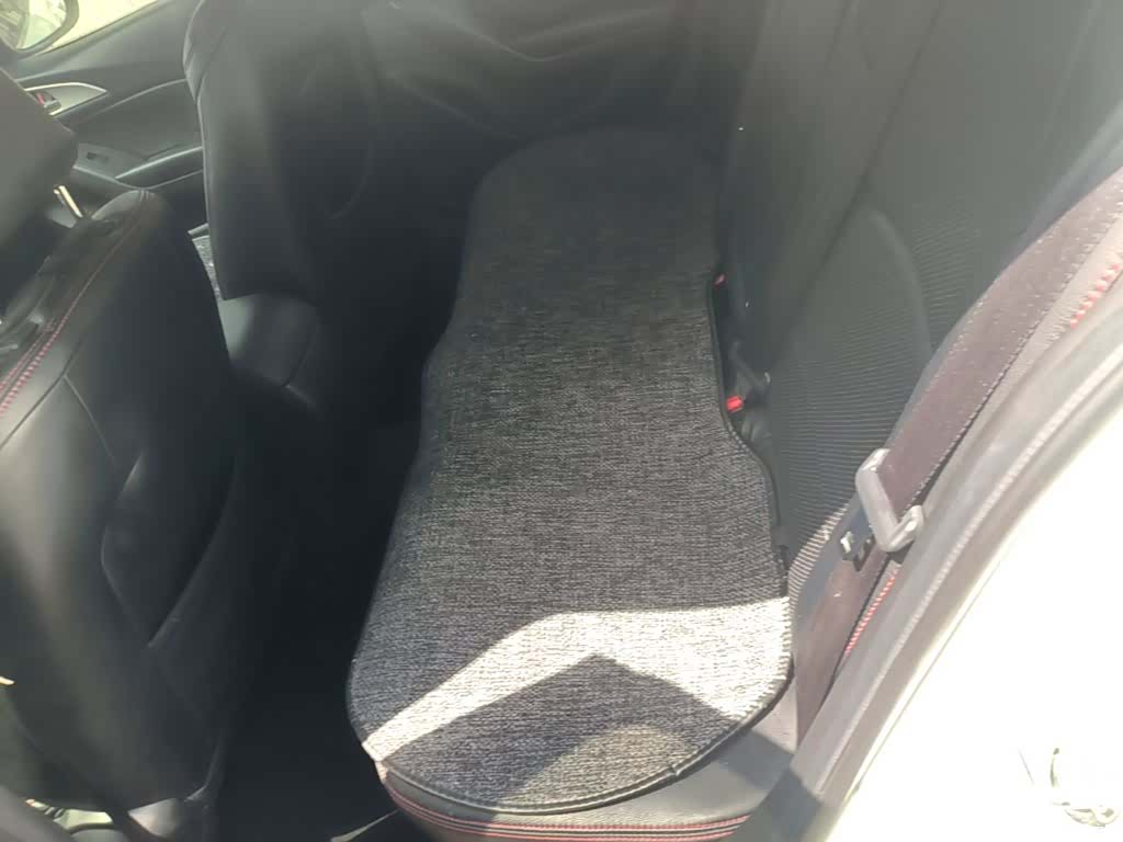 Mazda Mazda3, 2018 17