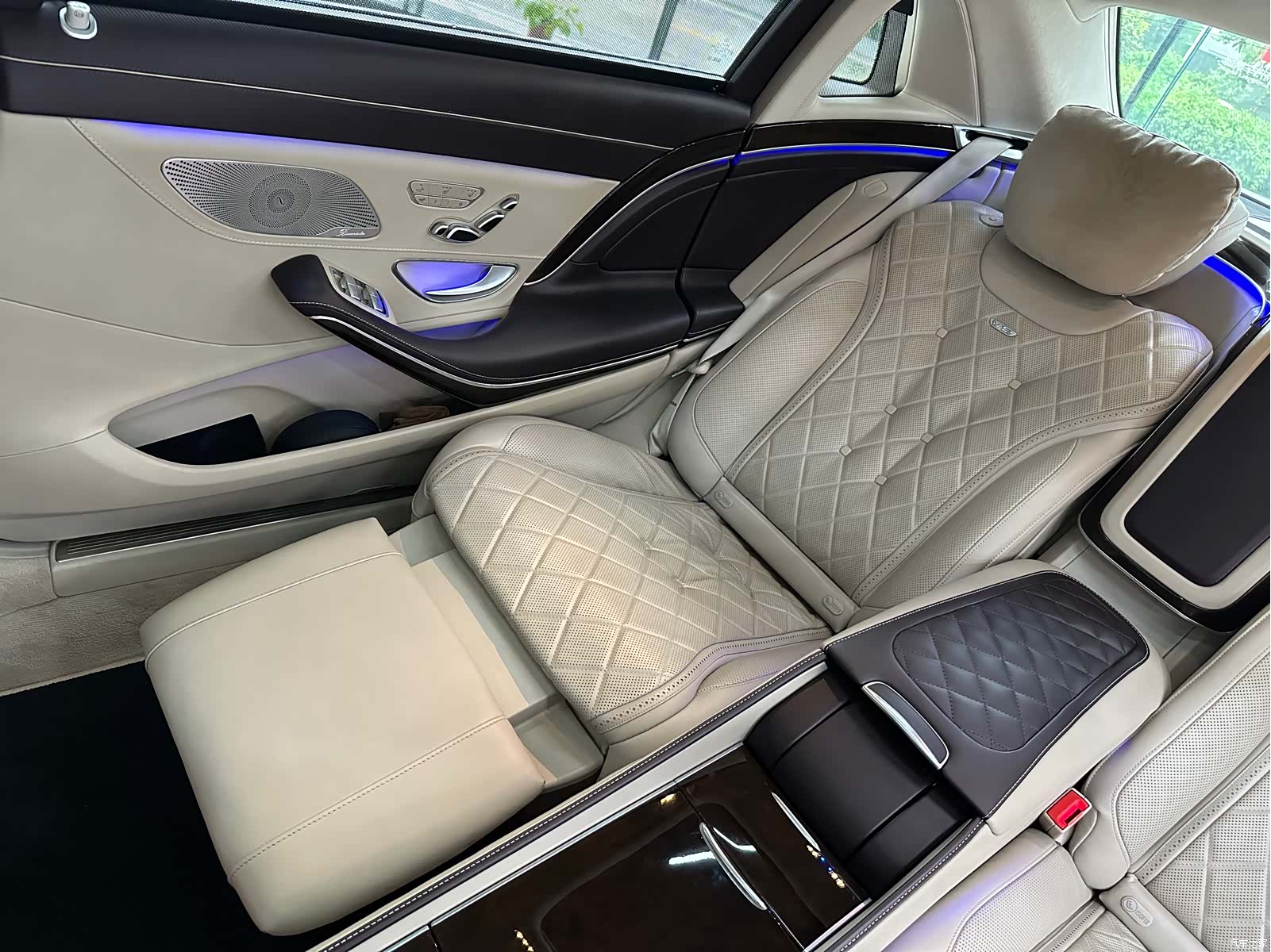 Maybach S-Class, 2016 29