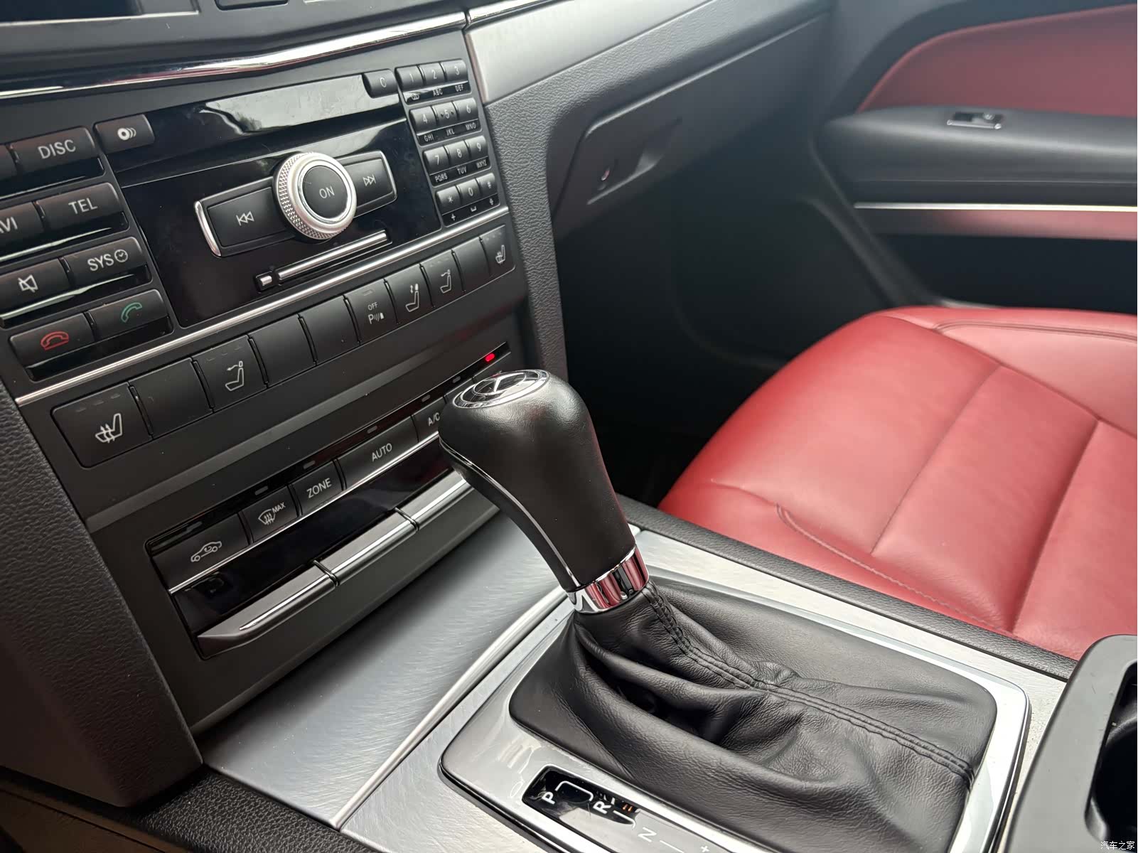 Mercedes-Benz E-Class, 2010 9