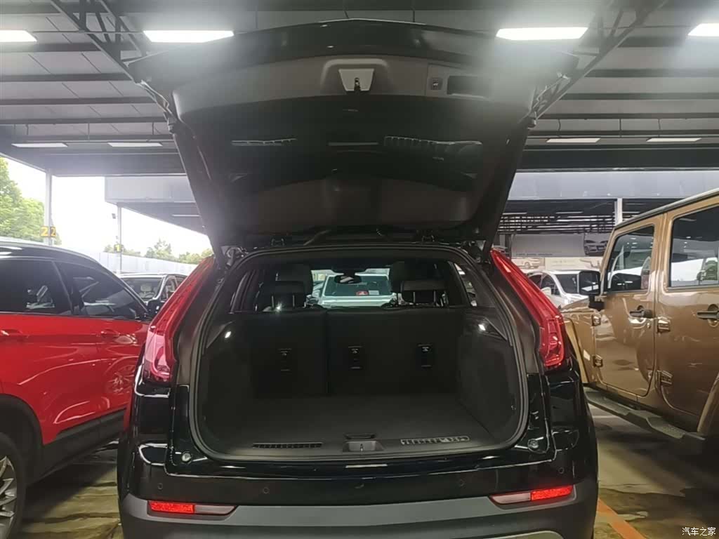 Cadillac XT4, 2021 19