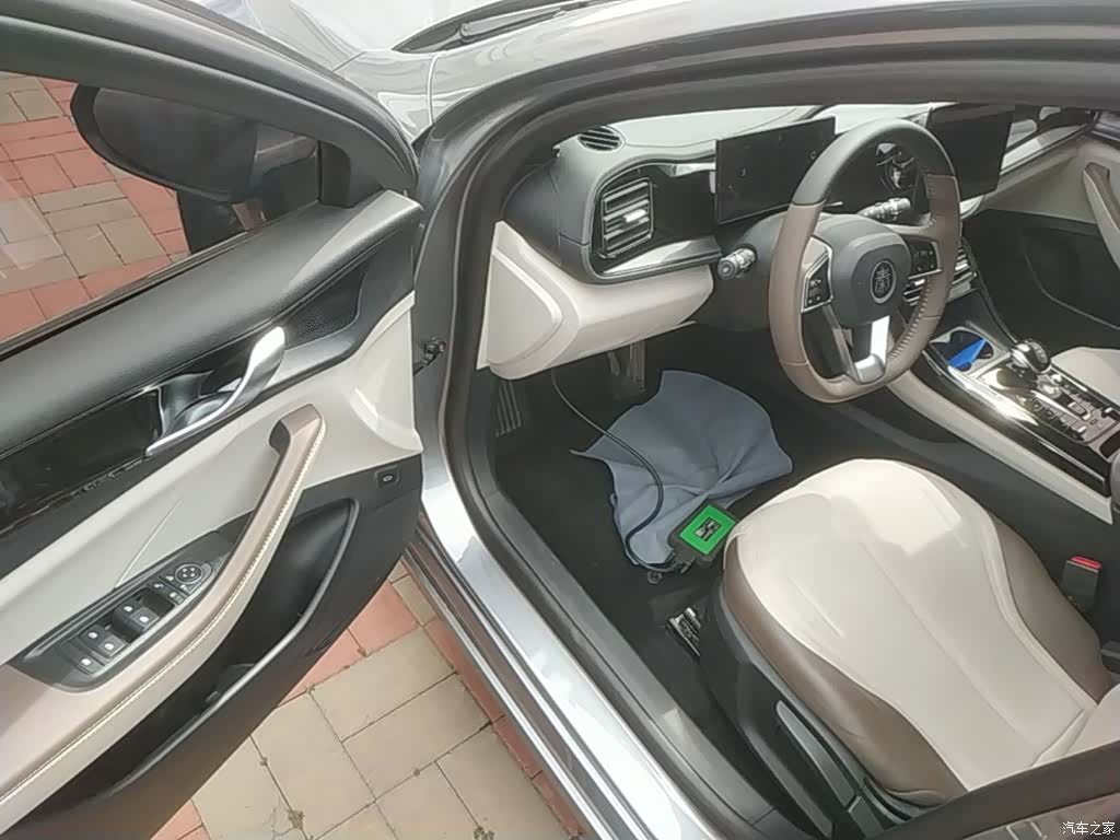 BYD Qin, 2024 16