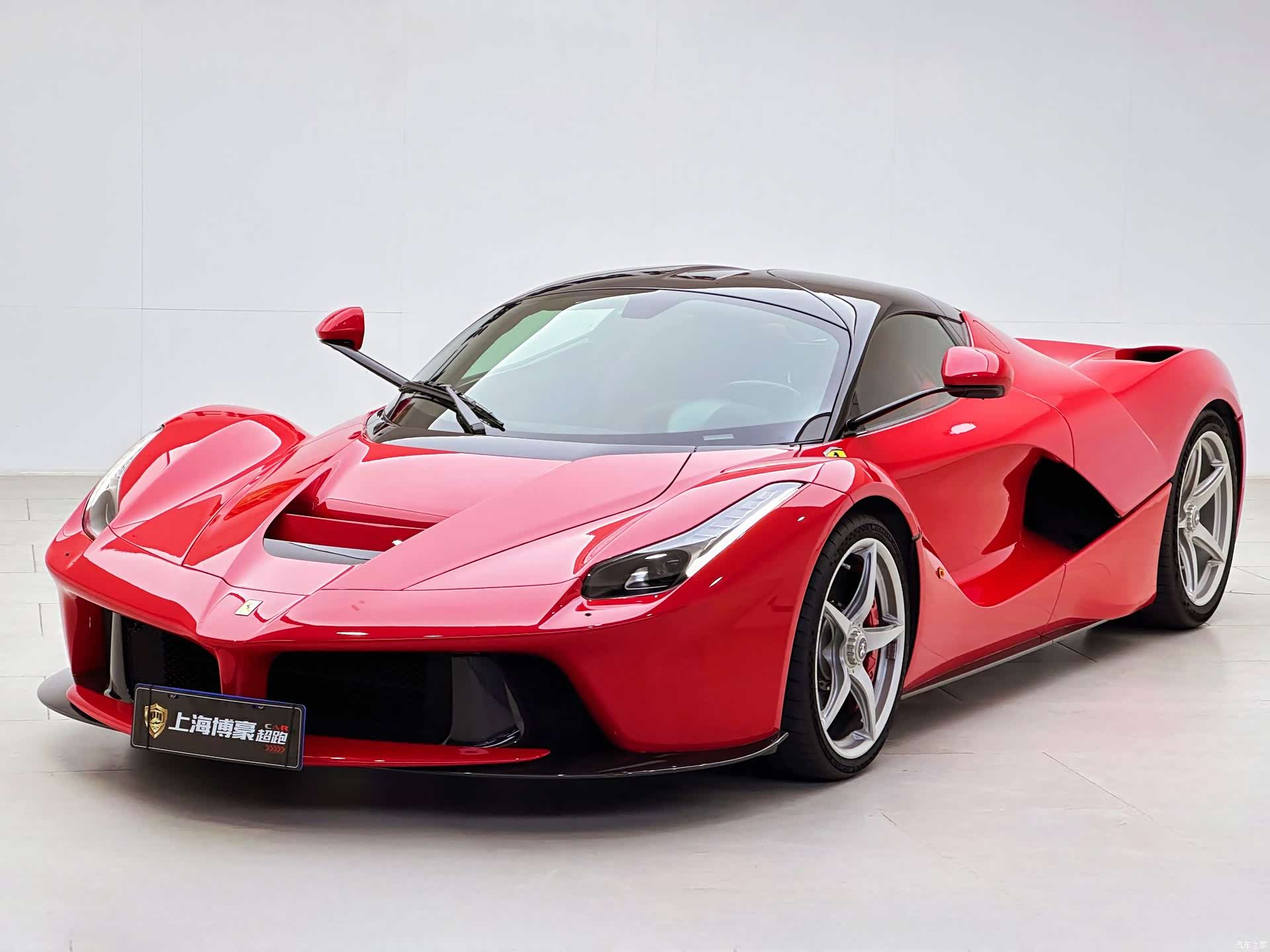 Ferrari LaFerrari, 2015 15