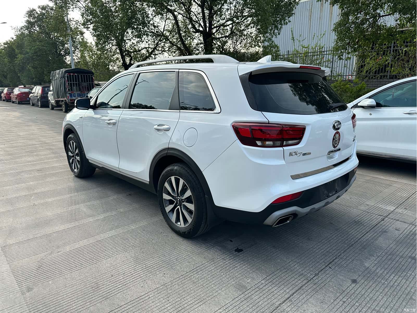 Kia KX7, 2017 9