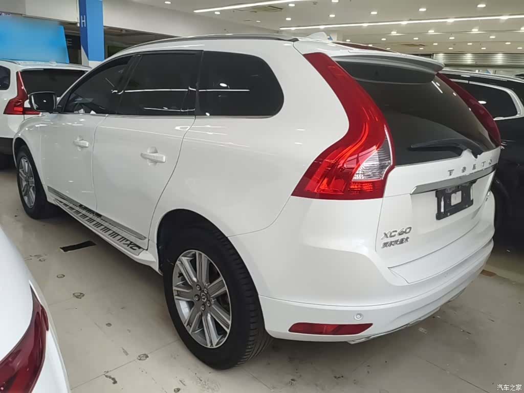 Volvo XC60, 2016 все фото
