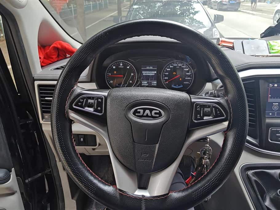 JAC Refine Ruifeng M4