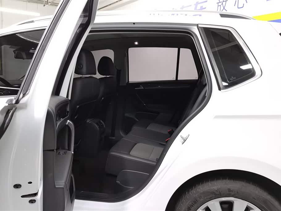 Volkswagen Golf*Jiayu