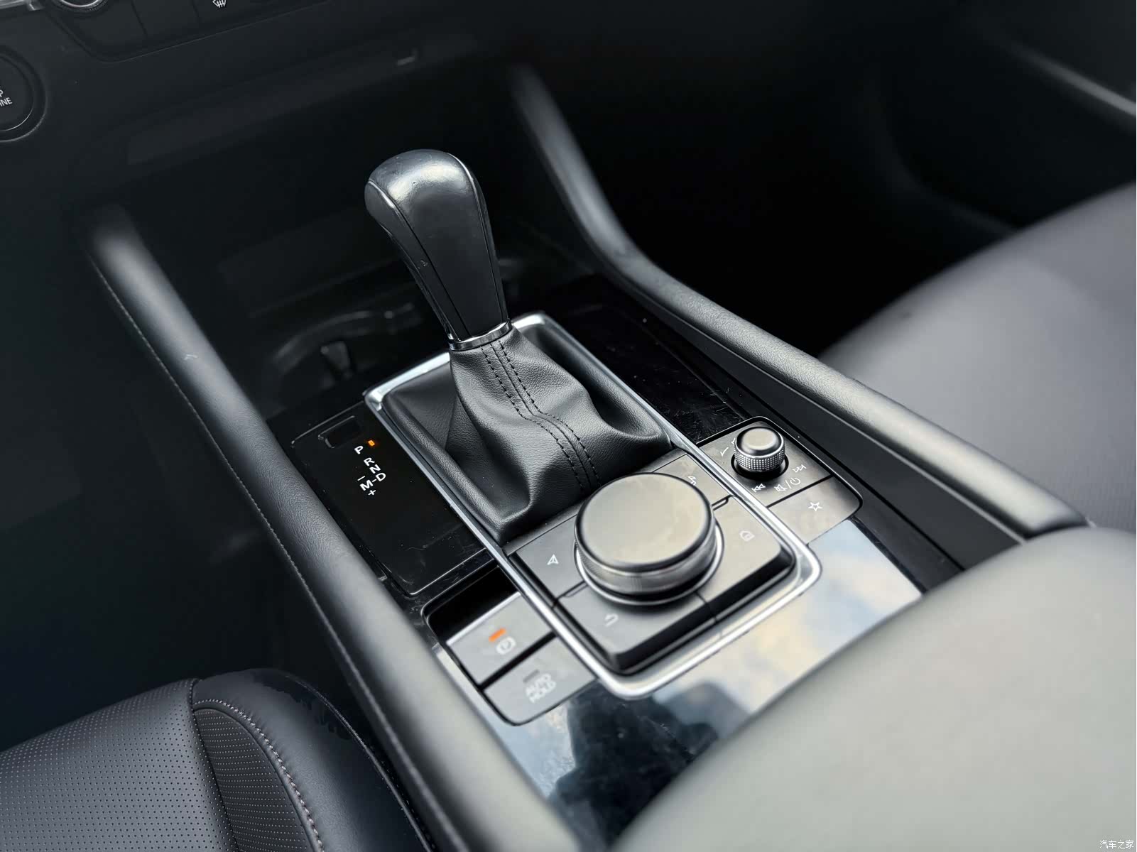 Mazda Mazda3, 2021 15