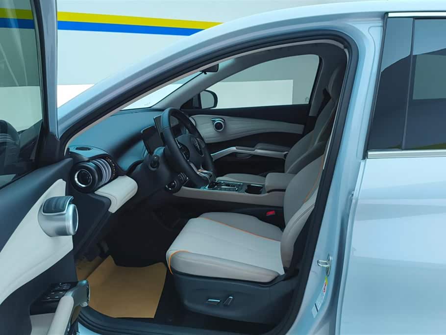 BYD Yuan PLUS
