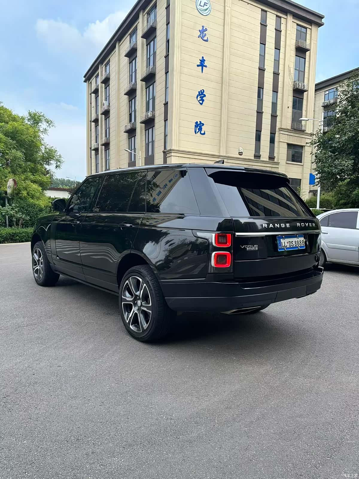 Land Rover Range Rover, 2019 6