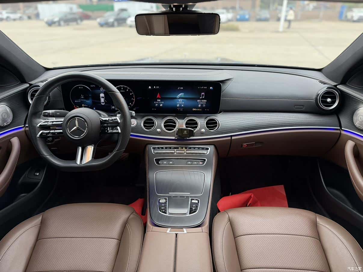 Mercedes-Benz E-Class, 2021 12
