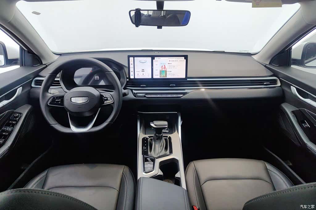 Geely Emgrand, 2025 12