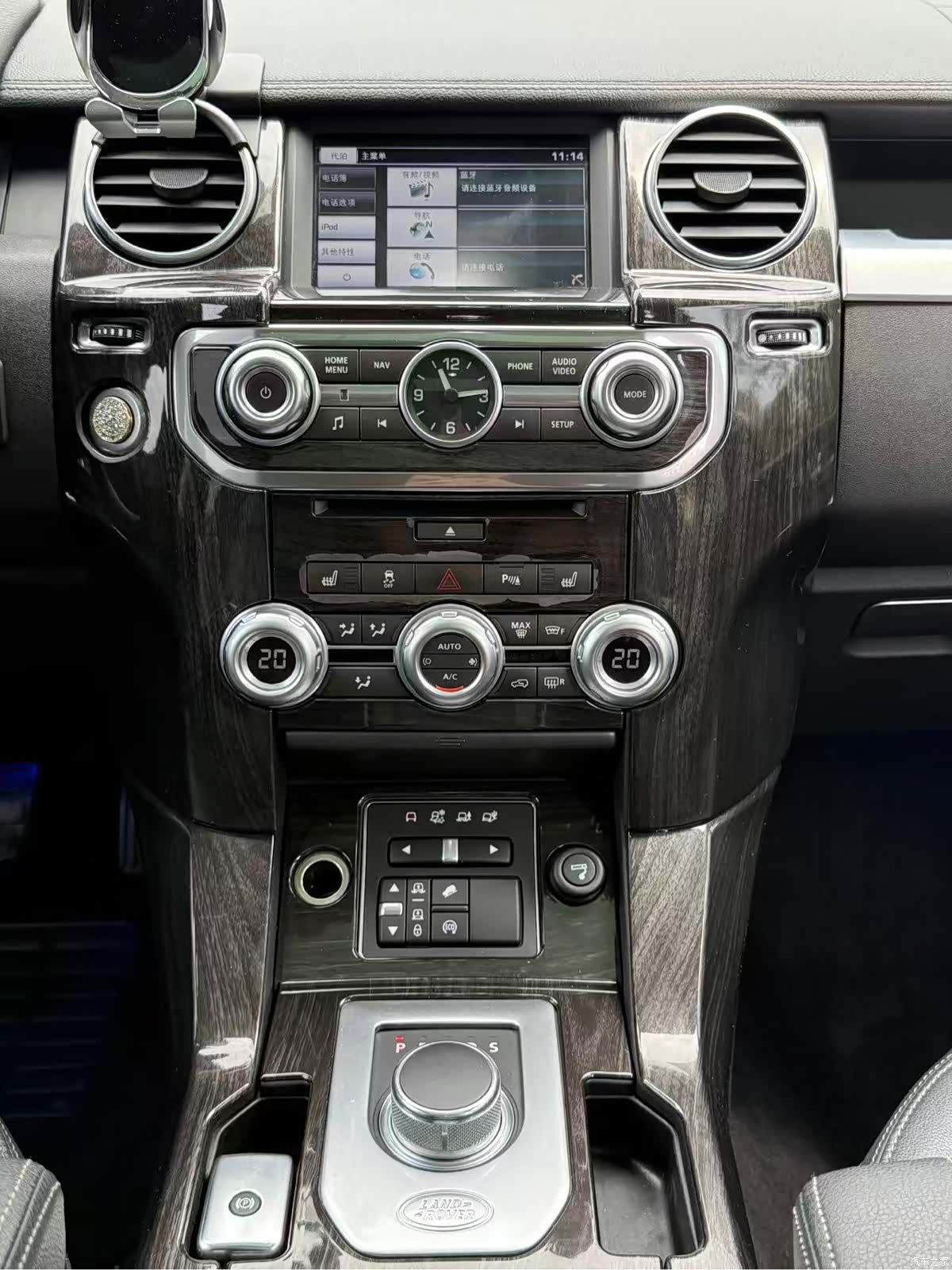 Land Rover Discovery, 2015 16
