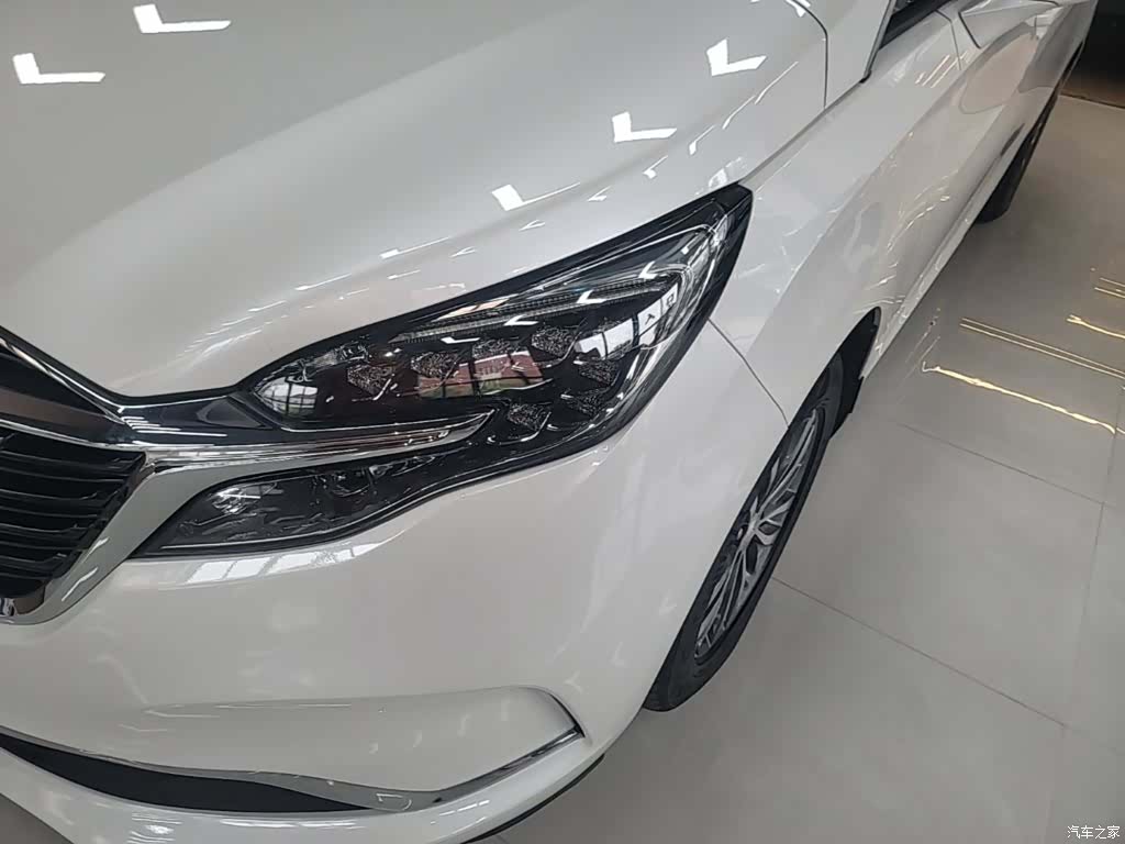Buick GL8, 2021 24