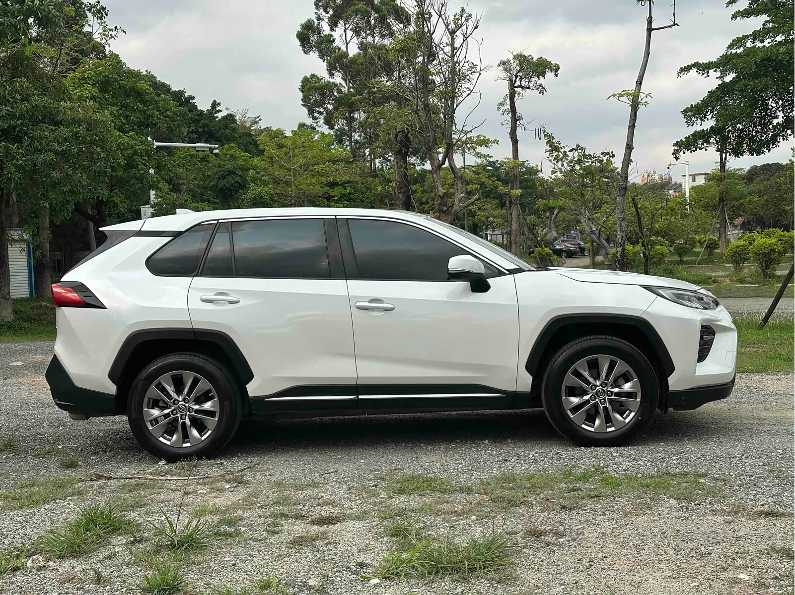 Toyota Wildlander, 2022 7