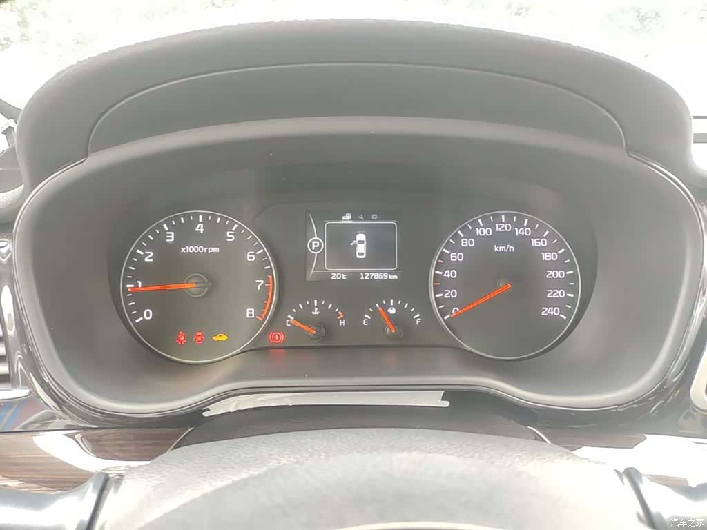 Kia K4, 2015 12