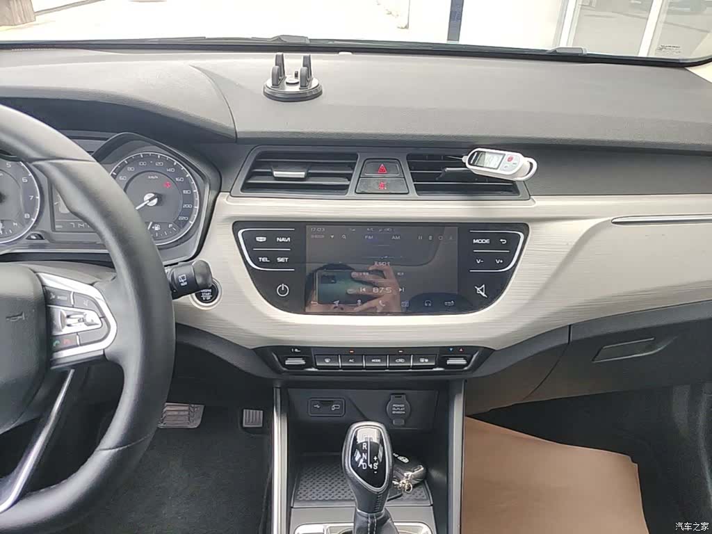 Geely X3, 2021 13