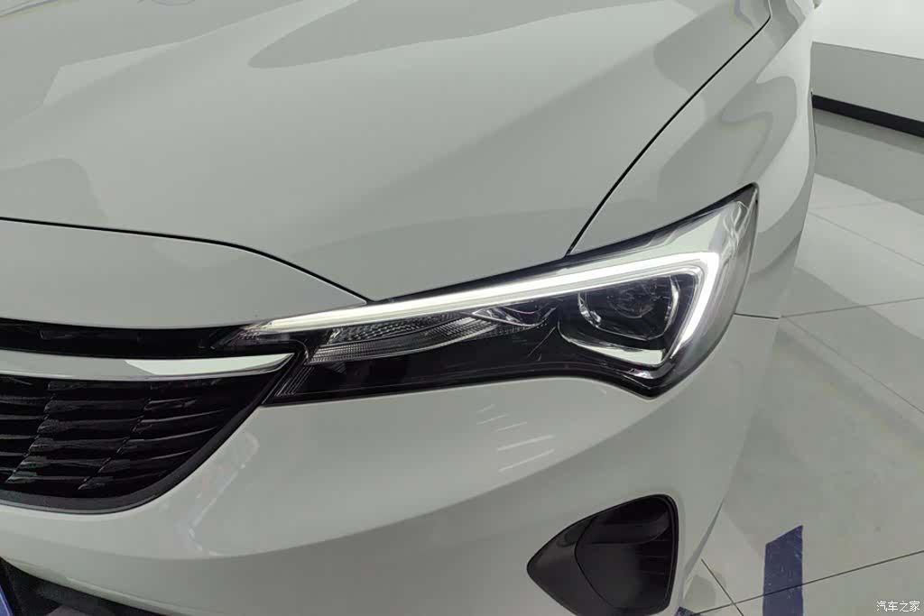 Buick Verano, 2025 все фото