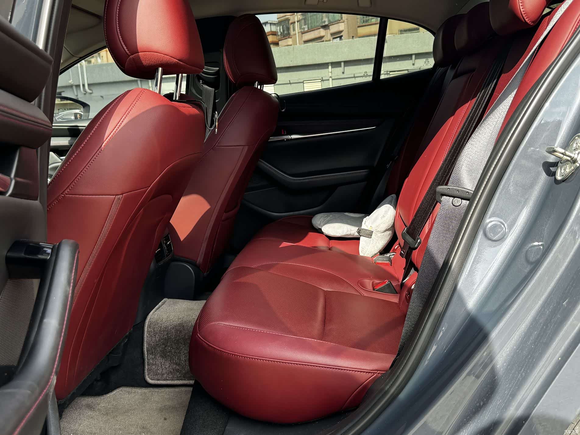 Mazda Mazda3, 2022 17