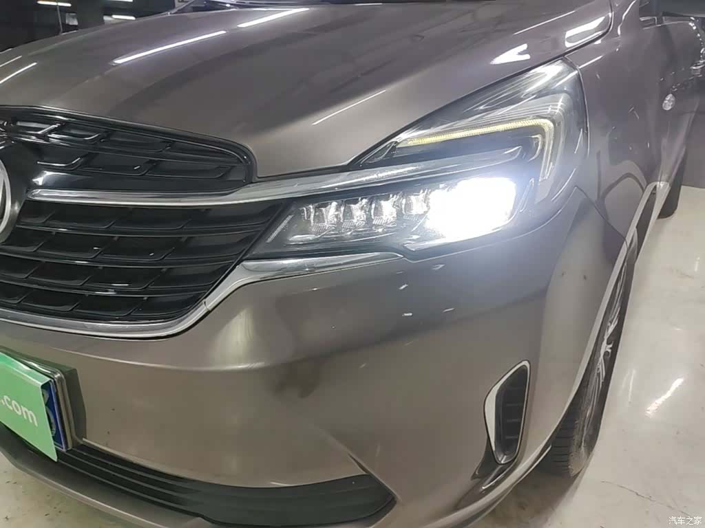 Buick GL8, 2022 24