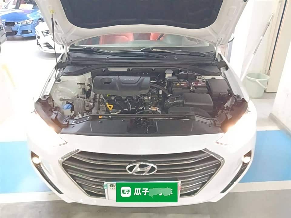 Hyundai Lead Hyundai Lead