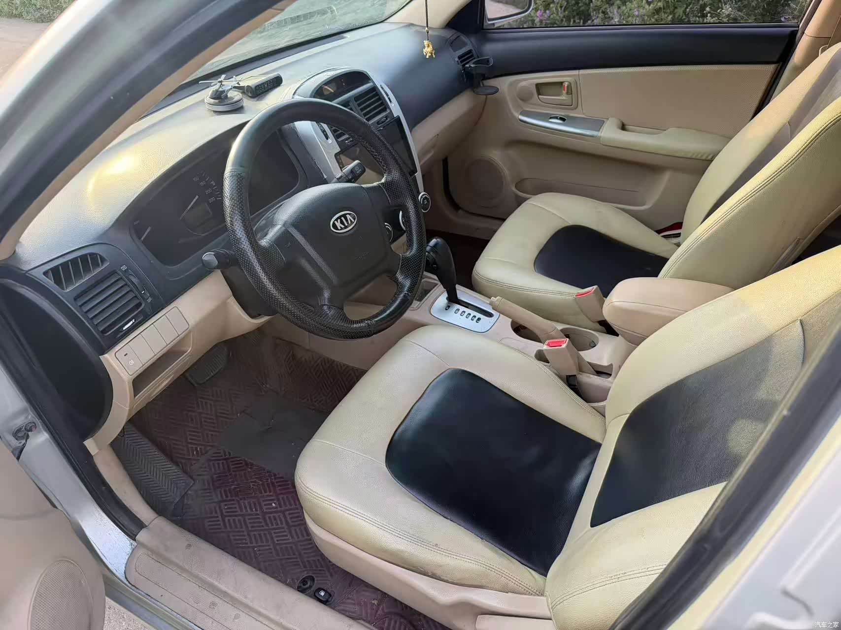 Kia 1.6, 2009 все фото