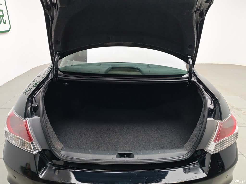 Honda Accord, 2012 16