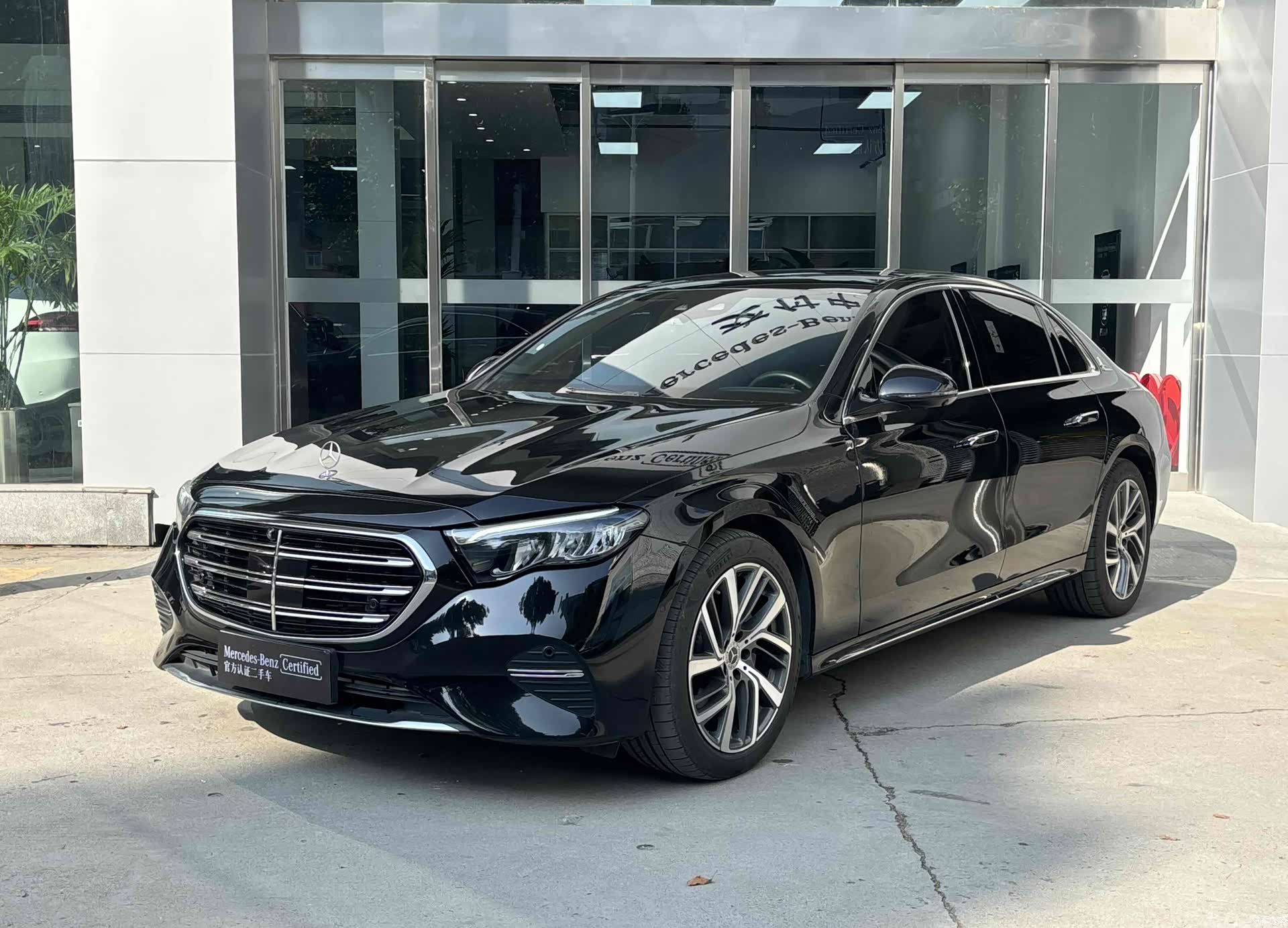 Mercedes-Benz E-Class, 2024 1