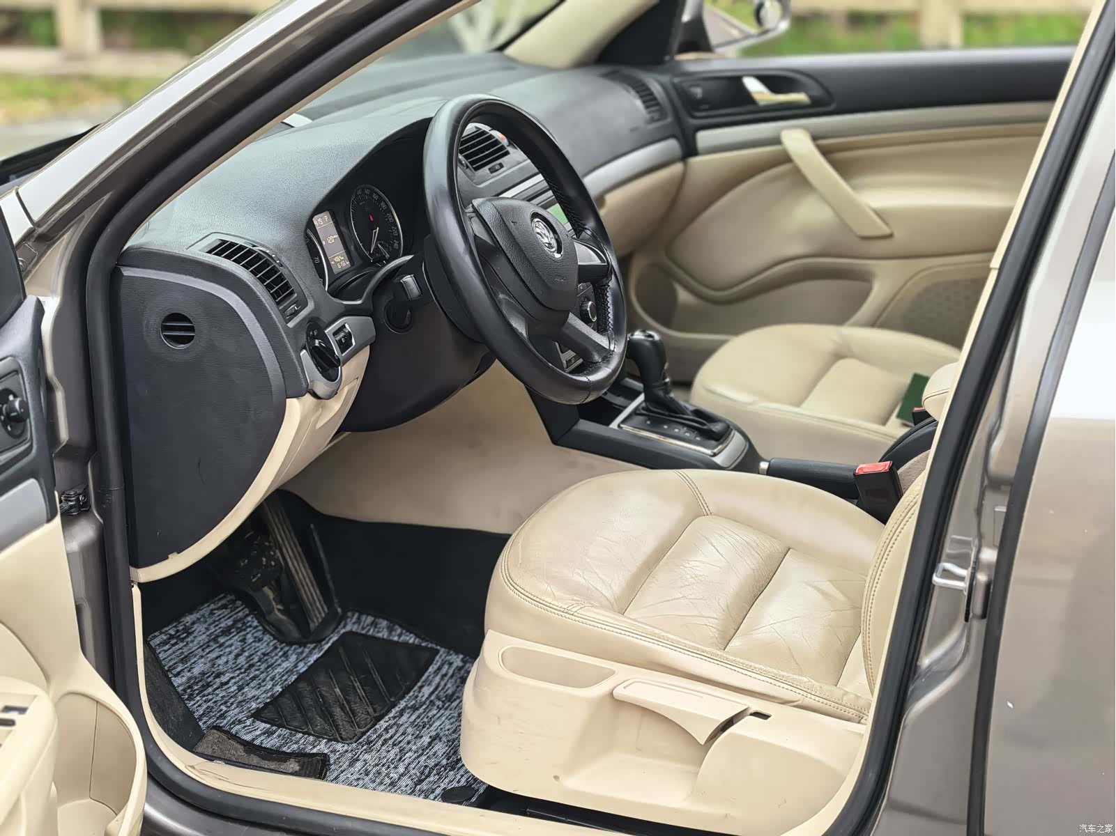 Skoda Octavia, 2016 все фото