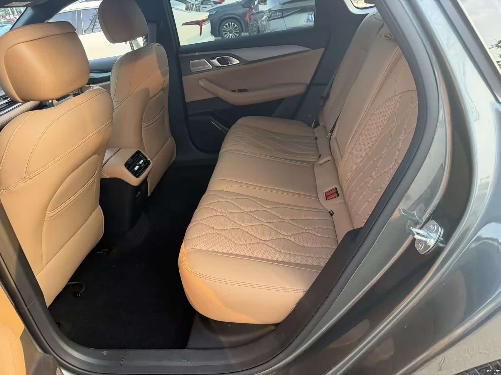 Geely A7, 2025 все фото
