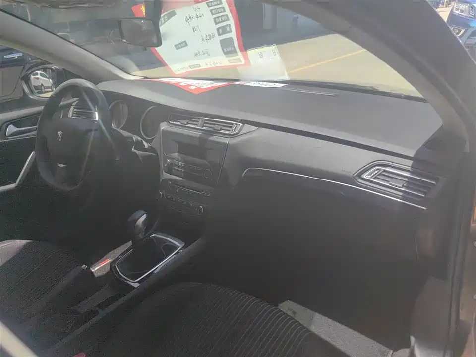 Peugeot 408 Peugeot 408