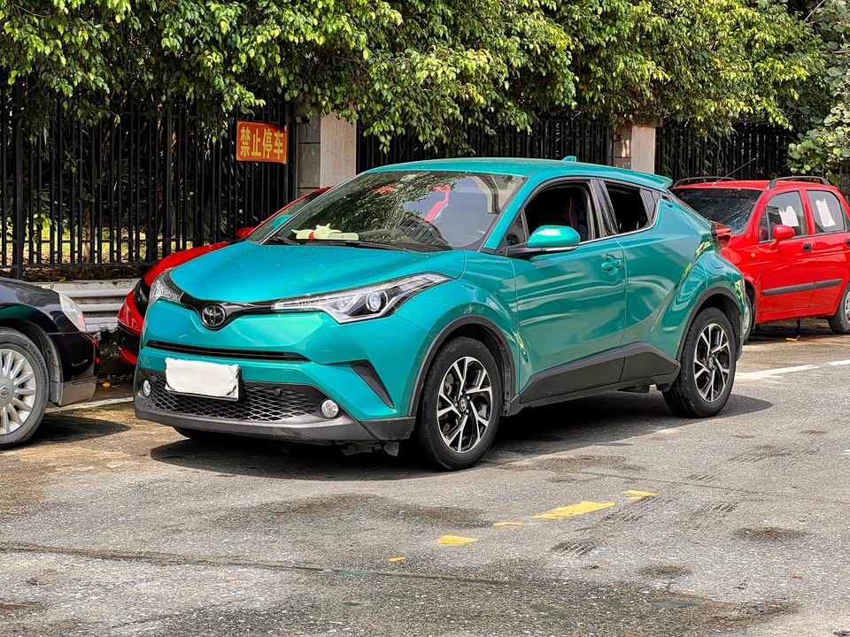 Toyota C-HR Toyota C-HR