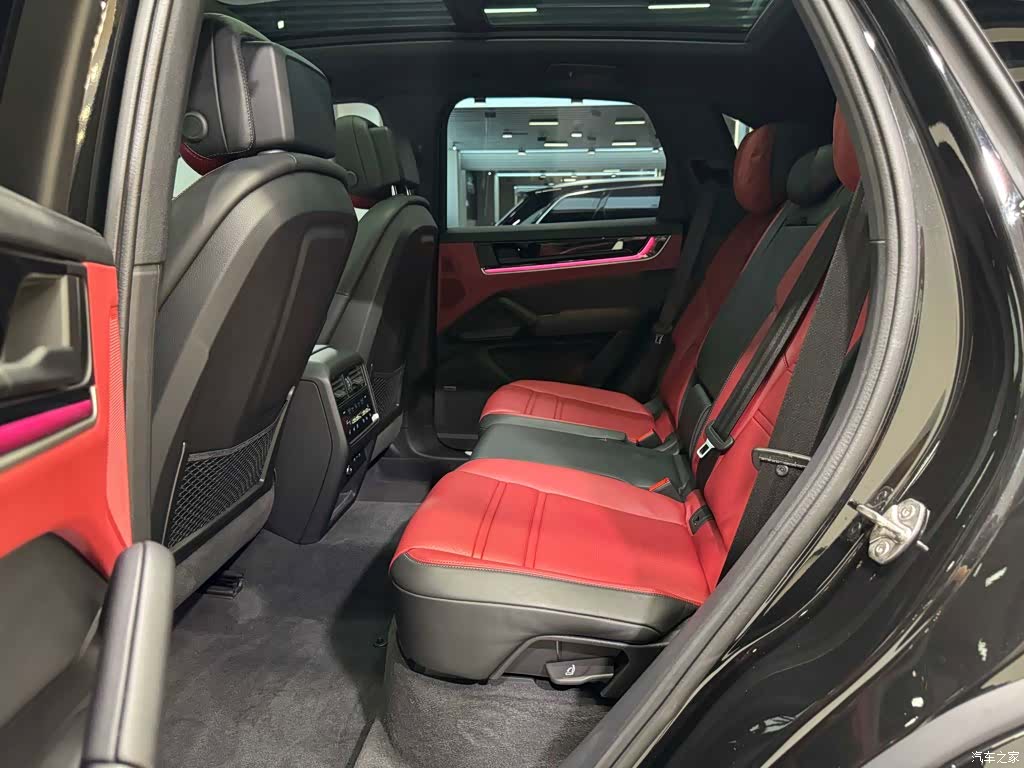Porsche Cayenne, 2025 20