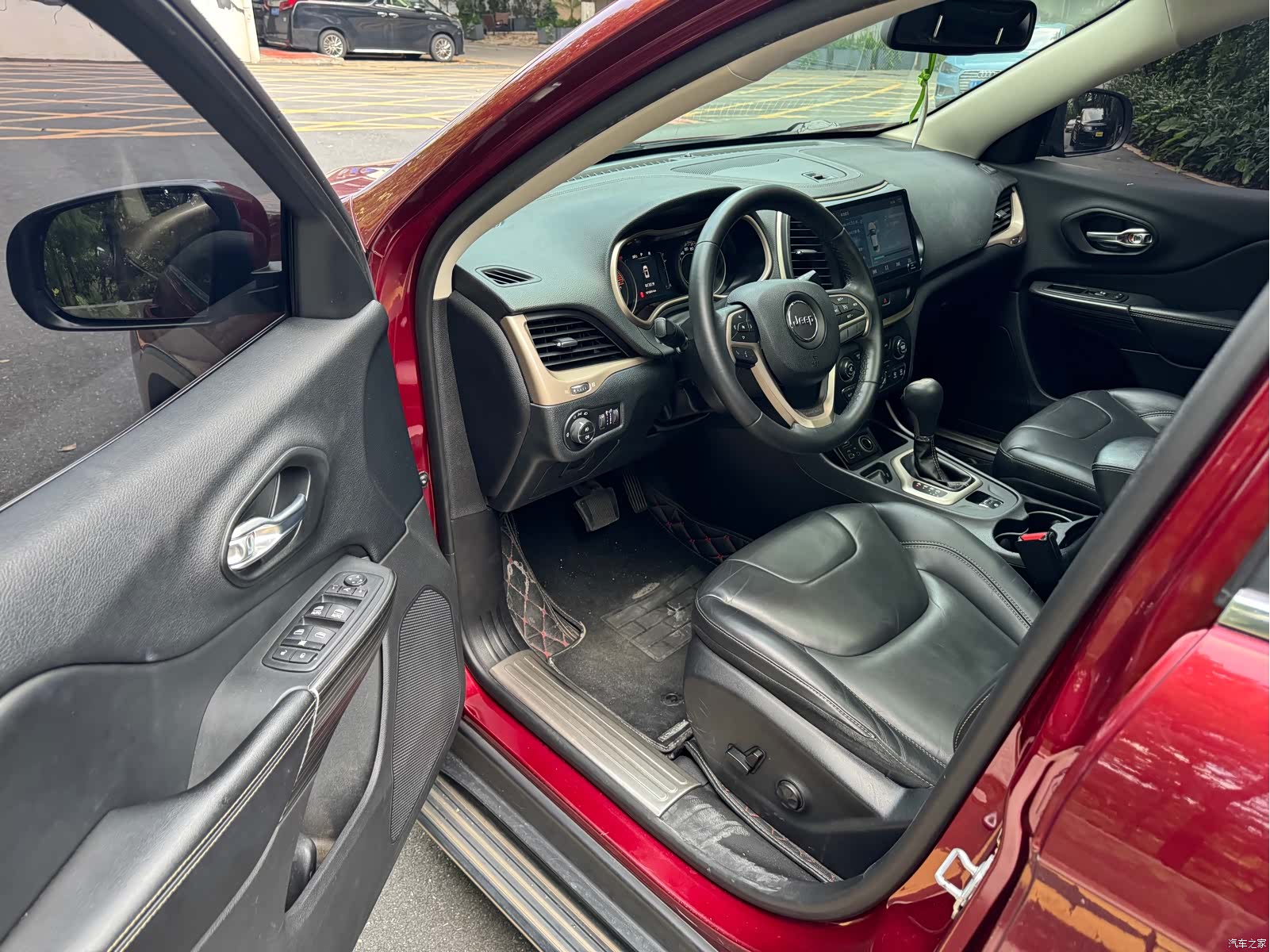 Jeep Cherokee, 2016 8