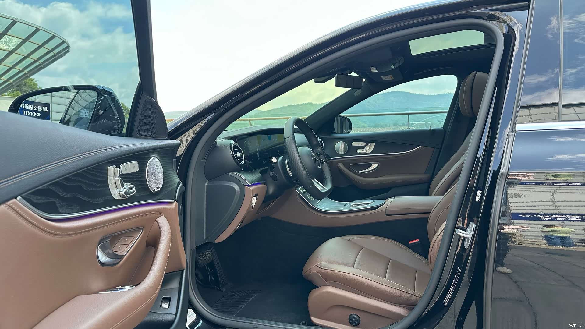 Mercedes-Benz E-Class, 2021 12
