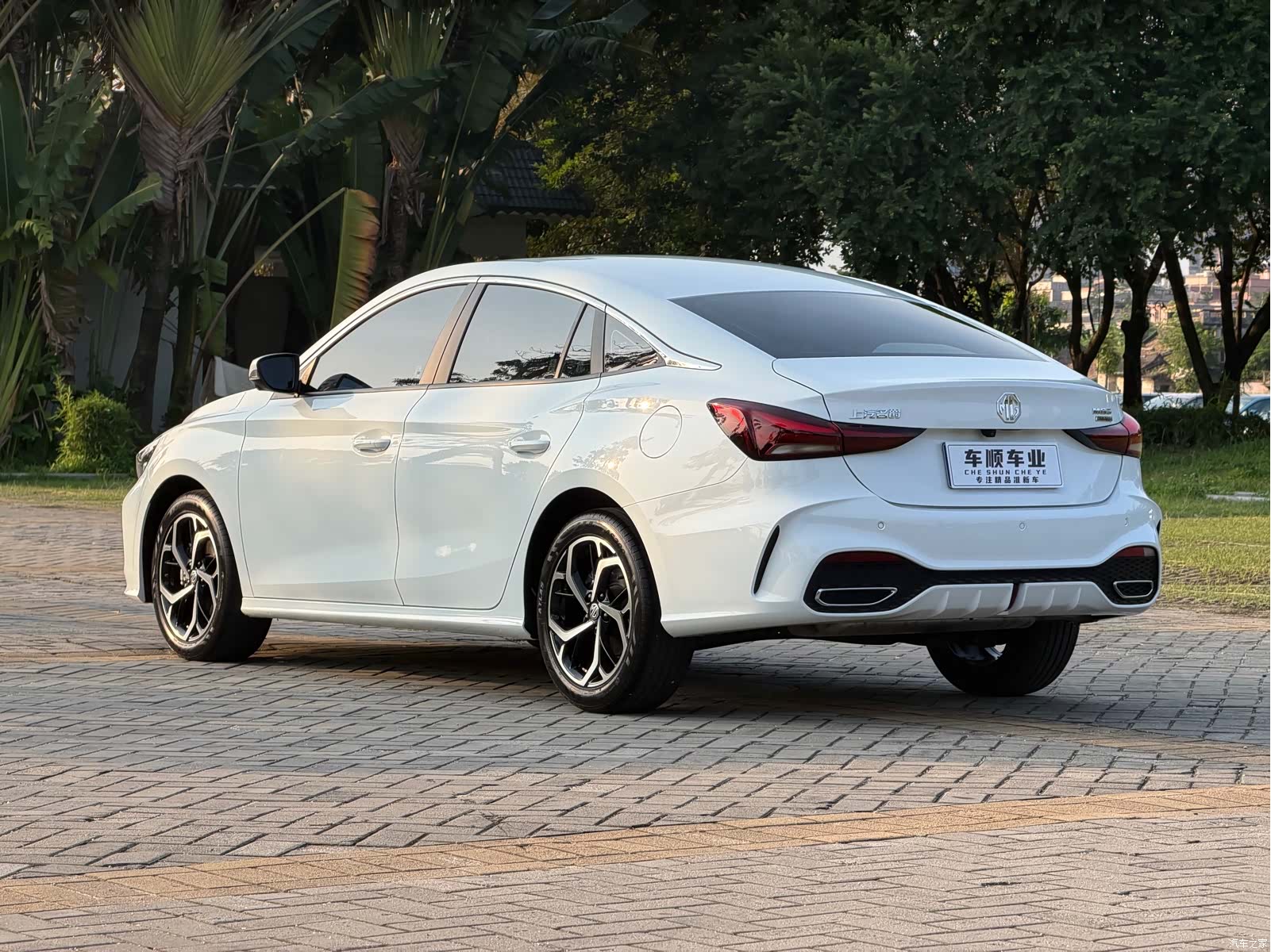 MG MG5, 2025 6