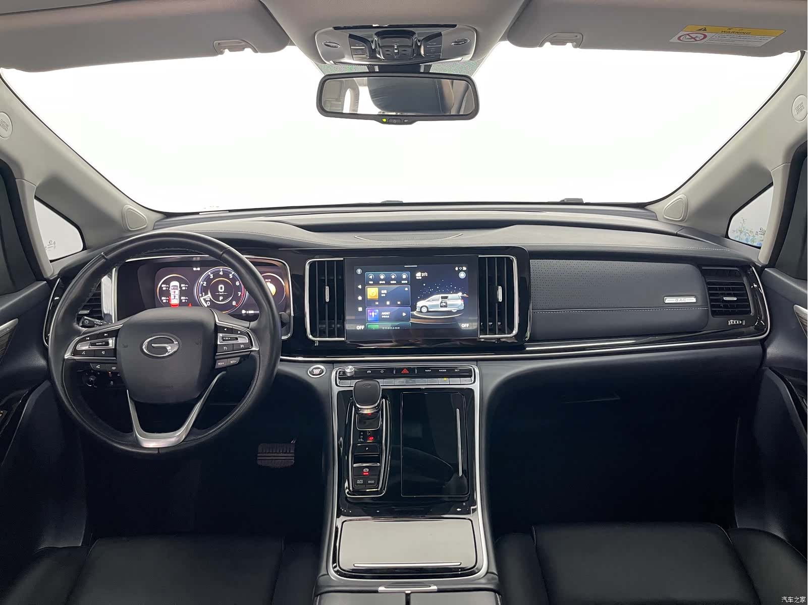 Trumpchi M8, 2022 16