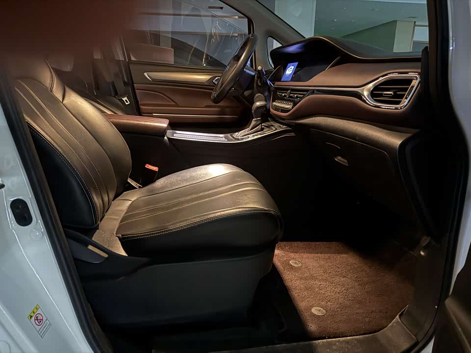 Trumpchi Trumpchi M6