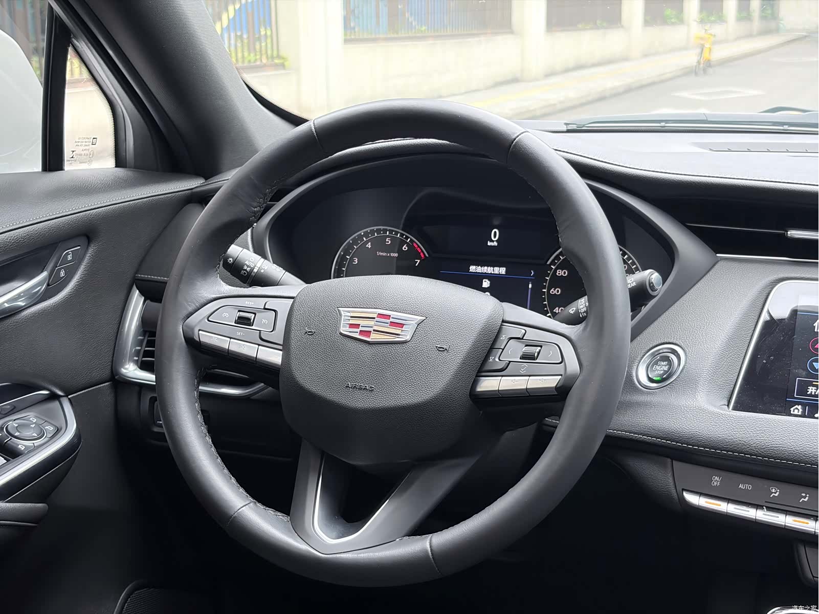 Cadillac XT4, 2021 21