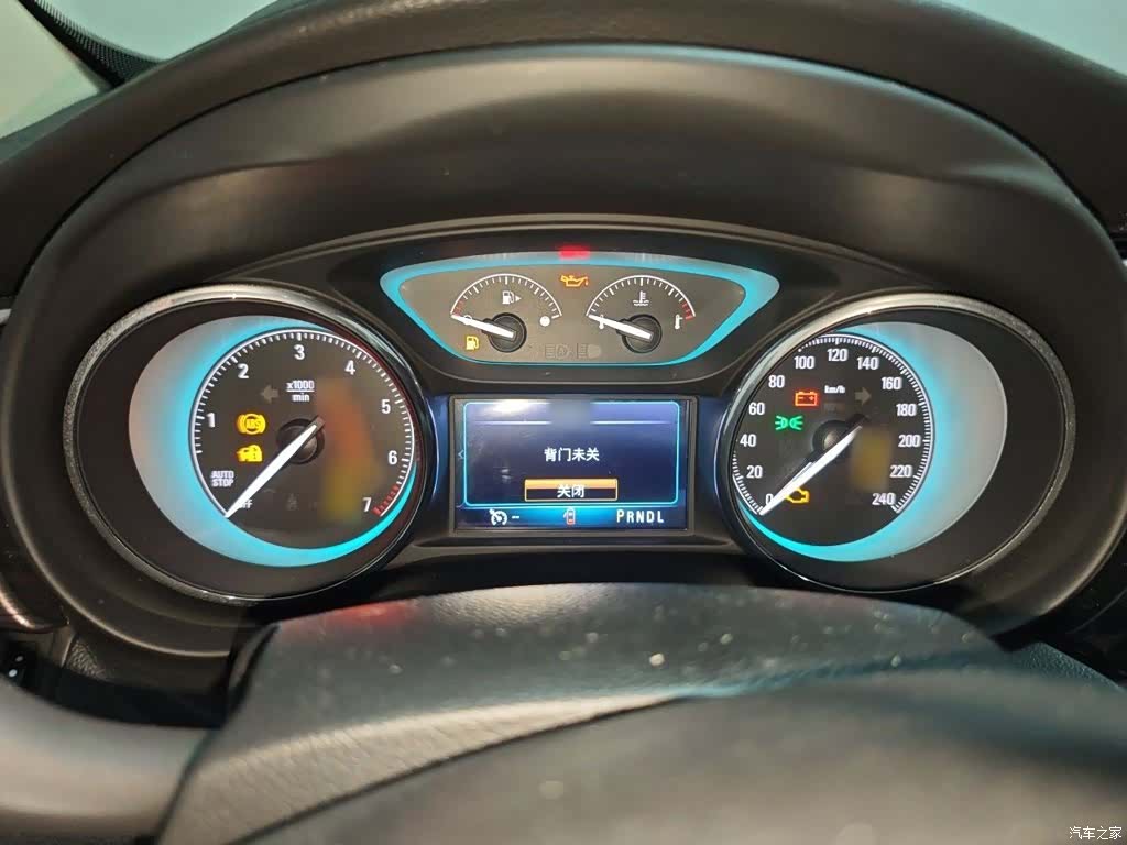 Buick Envision Plus, 2017 4