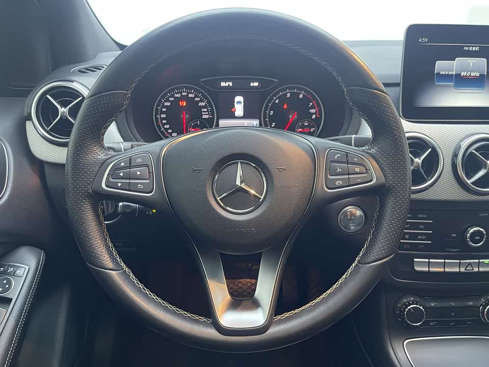 Mercedes-Benz Class B