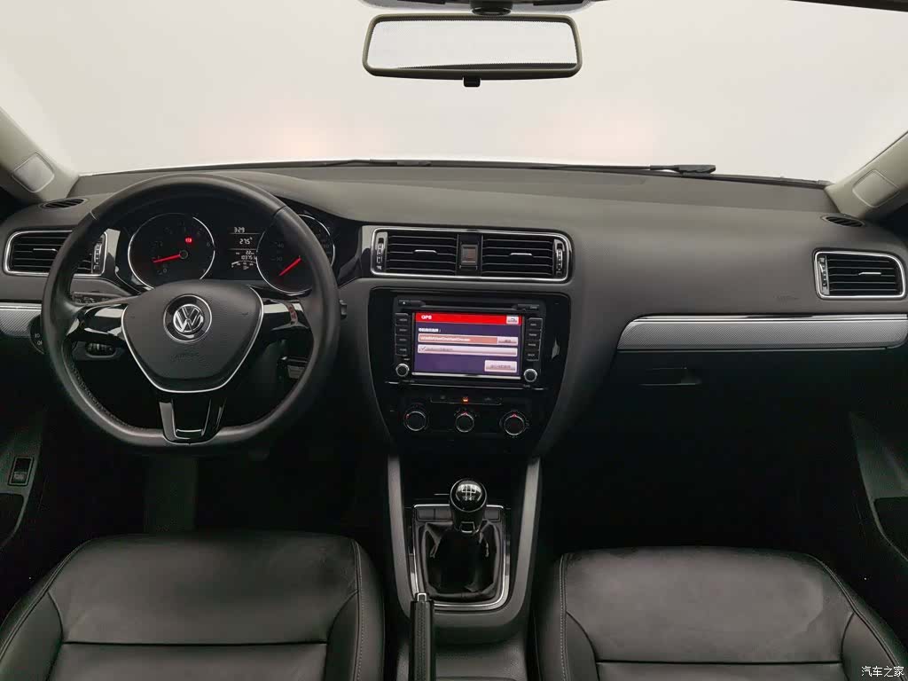 Volkswagen Sagitar, 2016 все фото