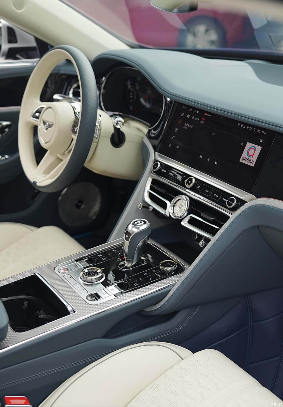 Bentley Flying Spur, 2025 18