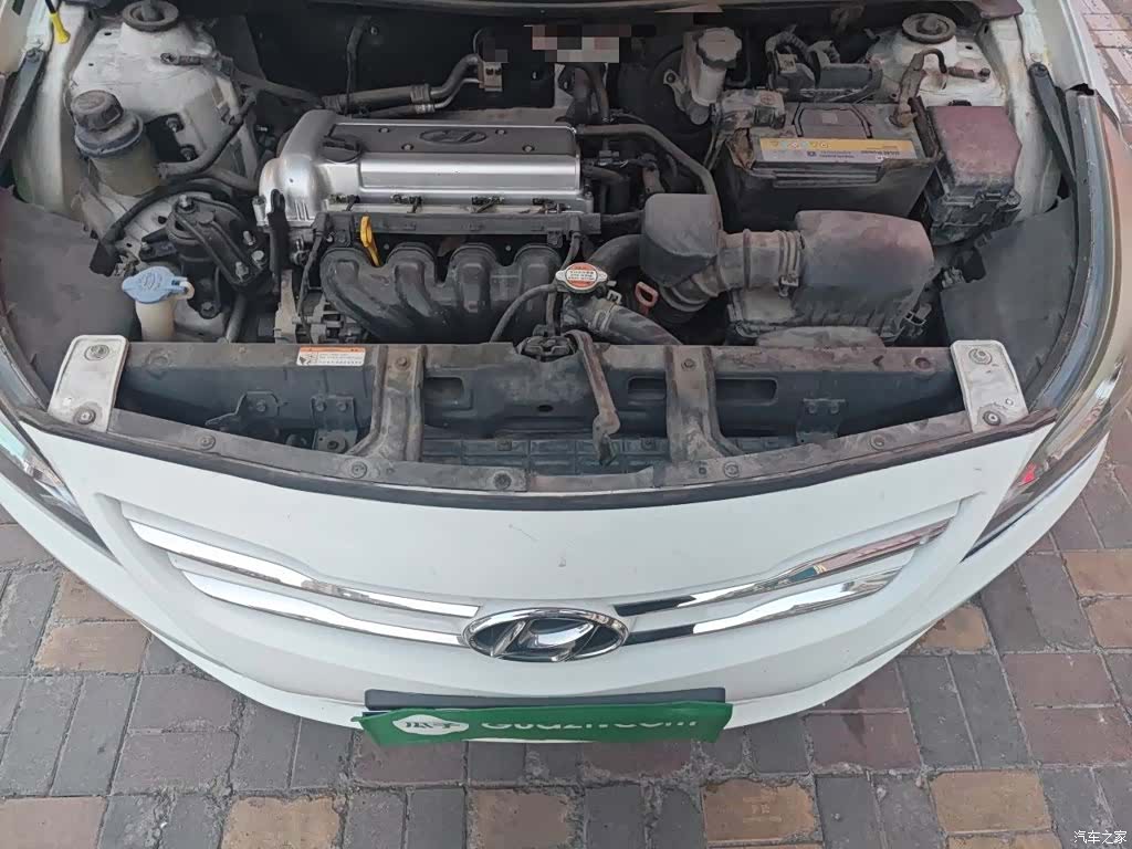 Hyundai GLX, 2015 11