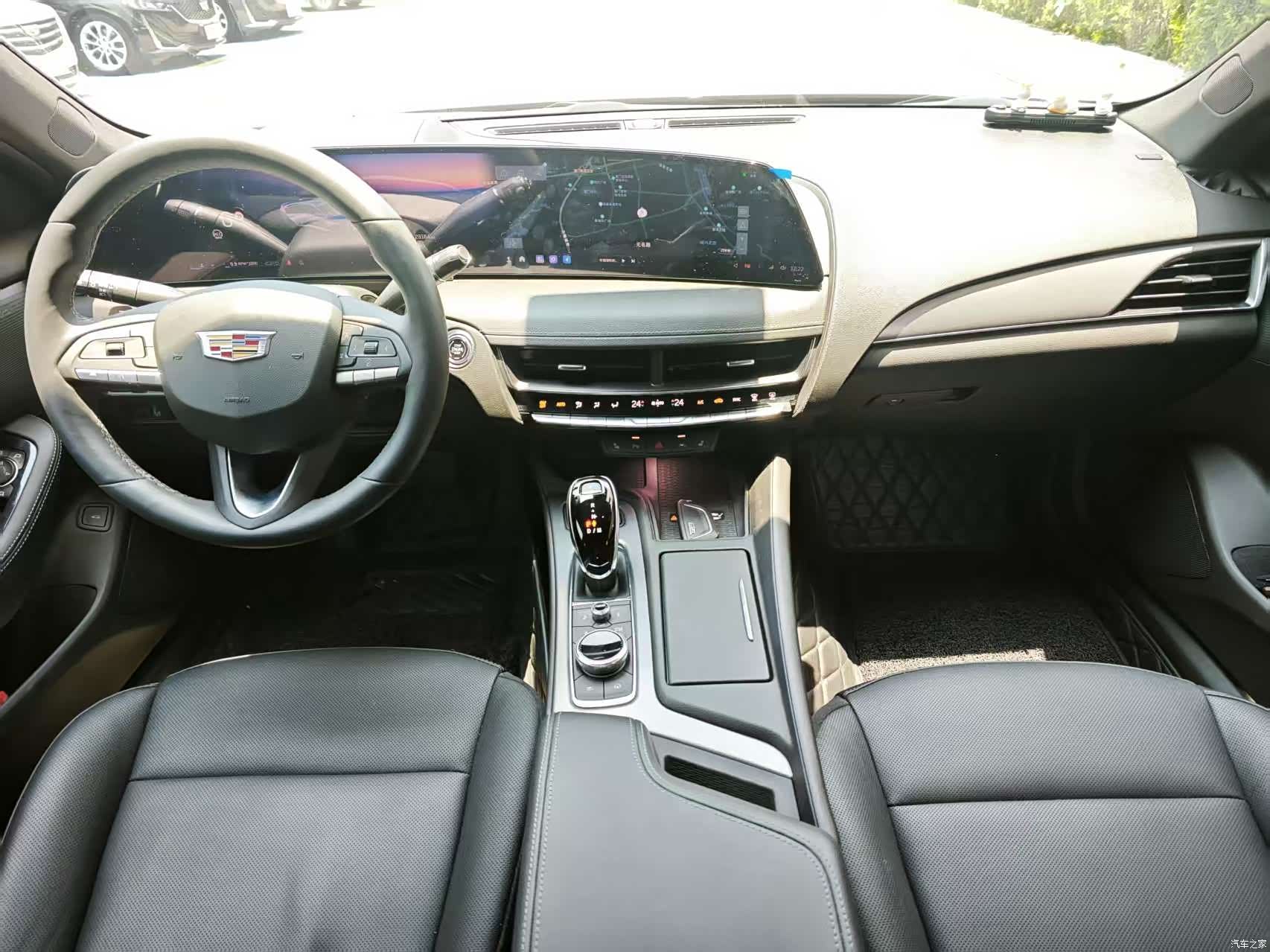 Cadillac CT5, 2024 9