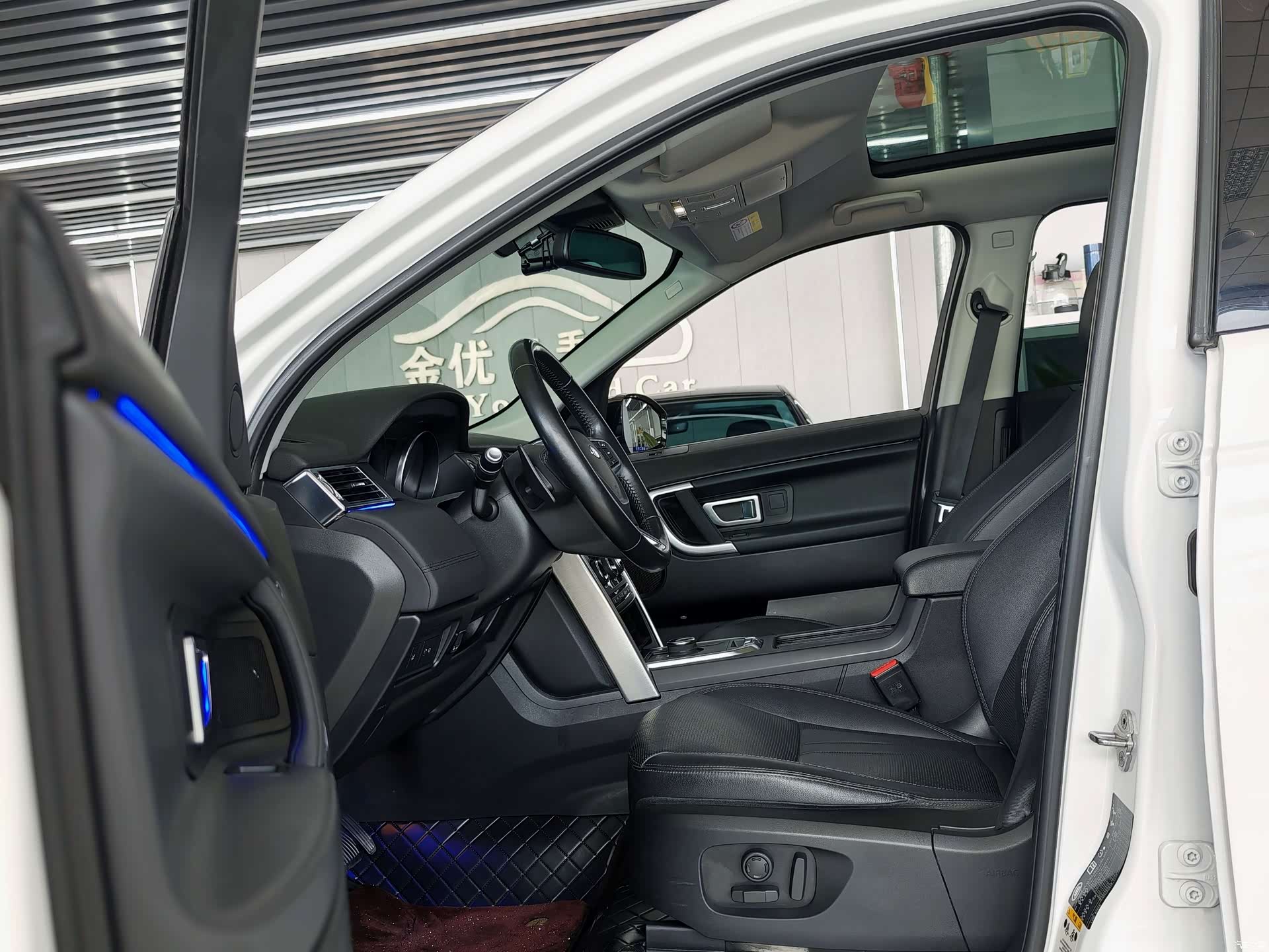 Land Rover Discovery, 2019 все фото