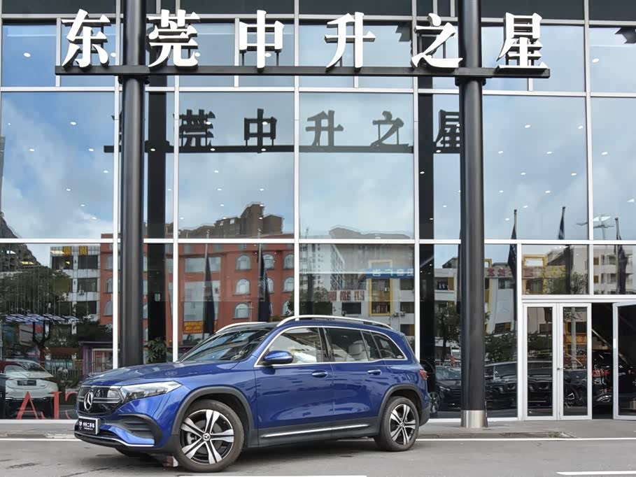 Mercedes-Benz EQB