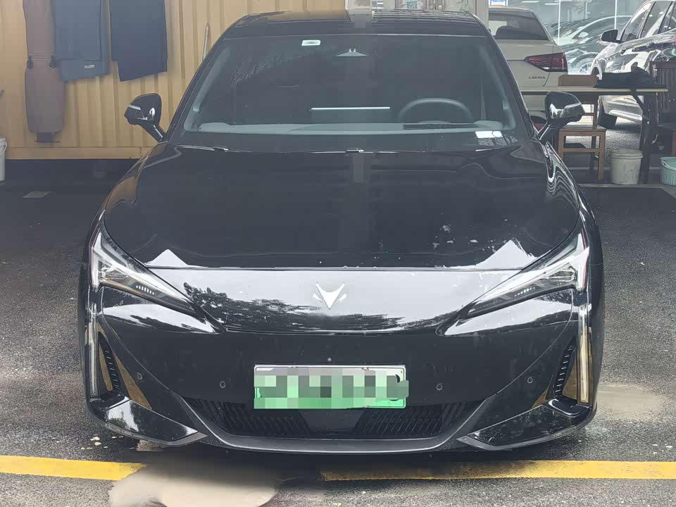 ARCFOX Polar Fox Alpha S5