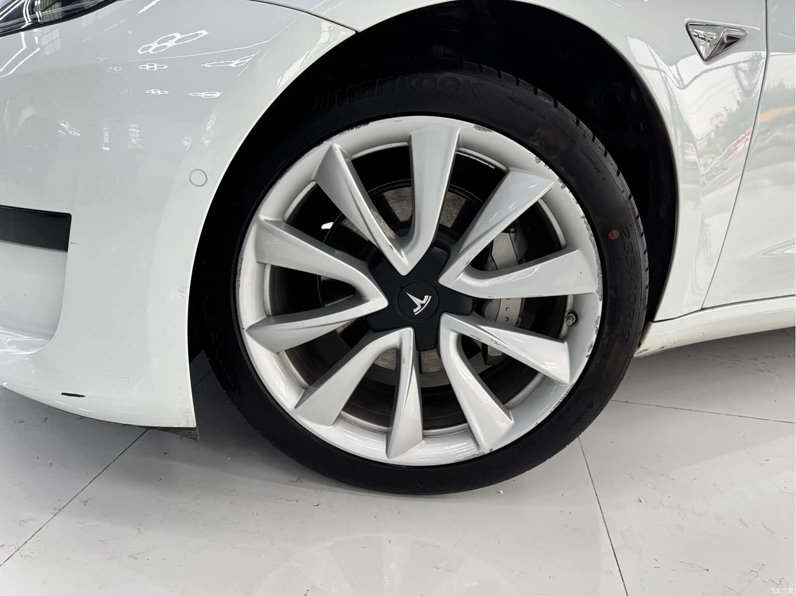 Tesla Model 3, 2020 9