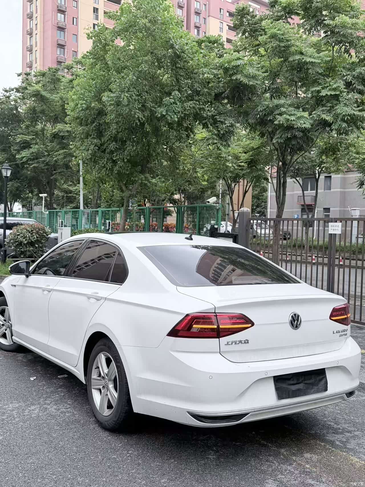 Volkswagen Lamando, 2020 8
