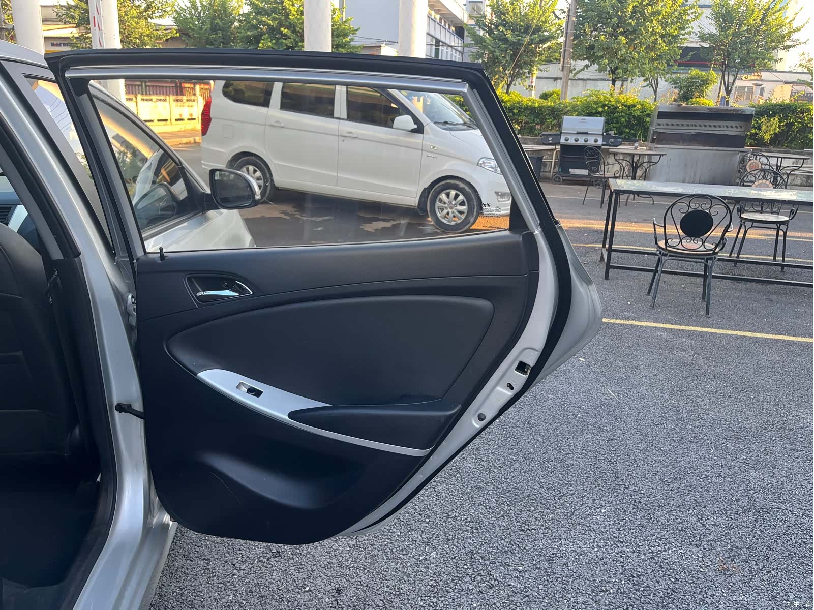 Hyundai GLS, 2012 14